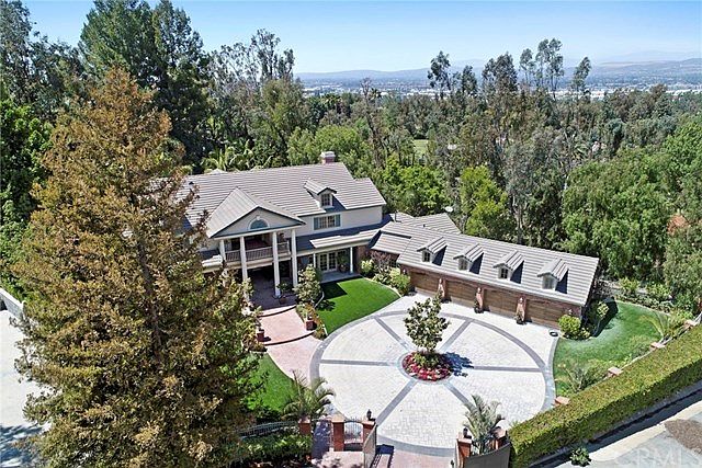 4981 E Copa De Oro Dr, Anaheim, CA 92807 | Zillow