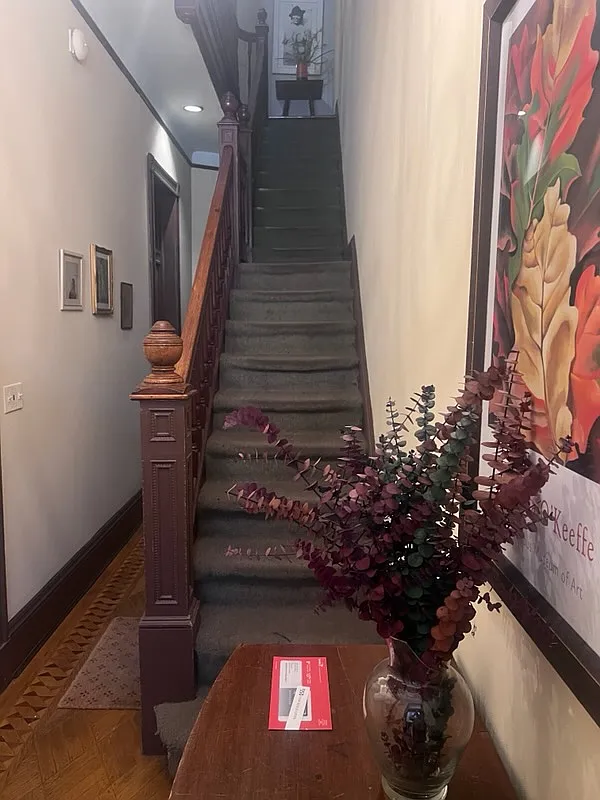 1 bed, 1100 sqft, $1,200 — Photo 2