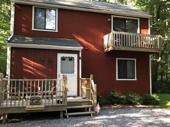 442 Foggy Bottom Ln, Berkeley Springs, WV 25411