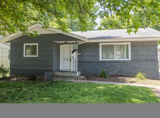 1061 S Broadway Ave, Springfield, MO 65807