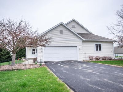 859 Bridlewood DRIVE, Hartford, WI, 53027