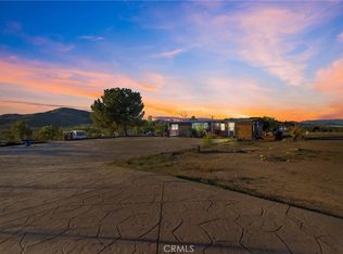 24121 Bienvenidos Rd, Perris, CA 92570