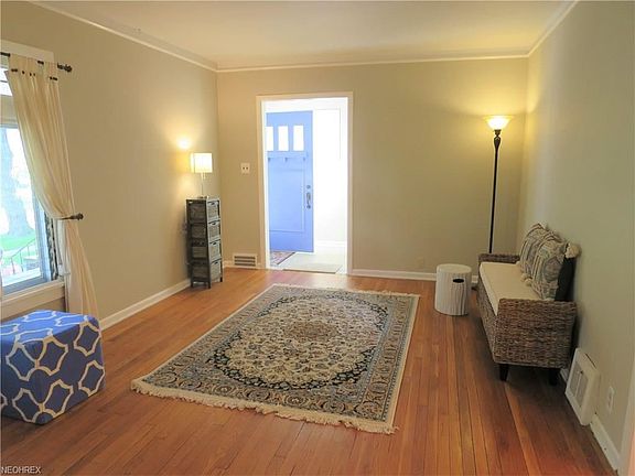 5th image of 3299 Meadowbrook Blvd