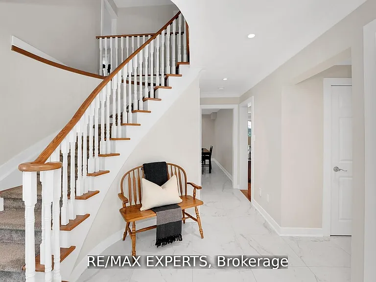 10 Kehoe Ct — Photo 5