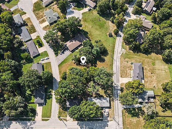 3rd image of 0 Maple Ln