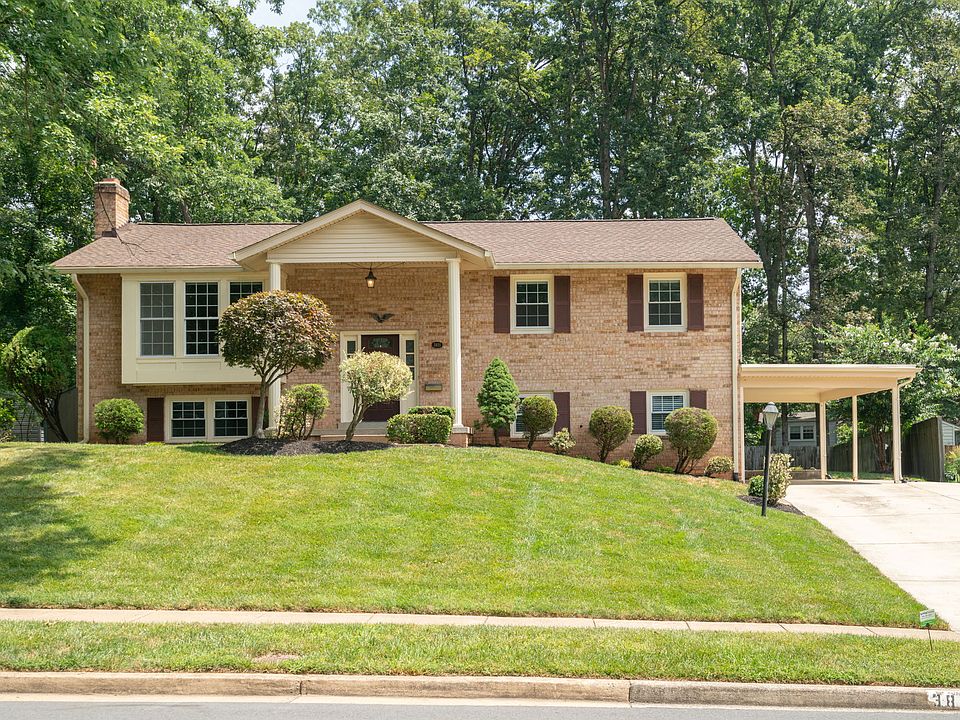1st image of 3821 Winterset Dr