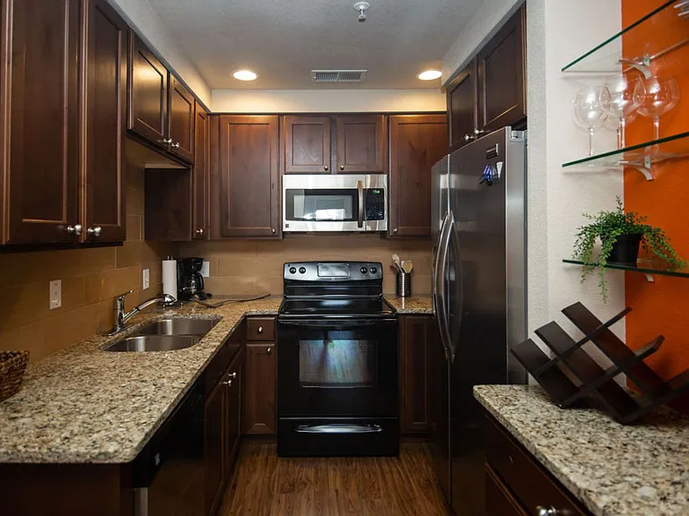220 Willow St #202 — Photo 33