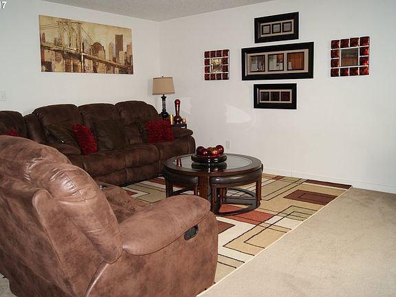 5th image of 6102 NE 79th Ave