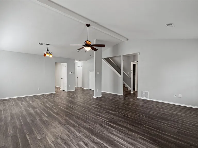 9901 Willers Way — Photo 8