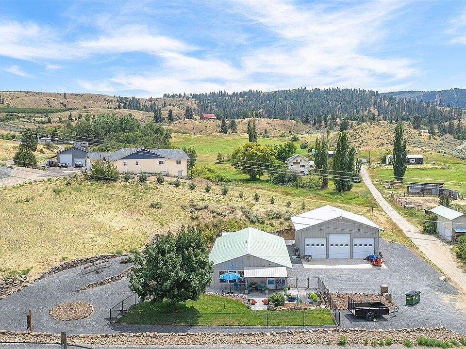 1st image of 749 Wheeler Hill Road