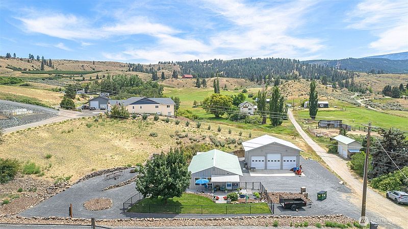 2nd image of 749 Wheeler Hill Road