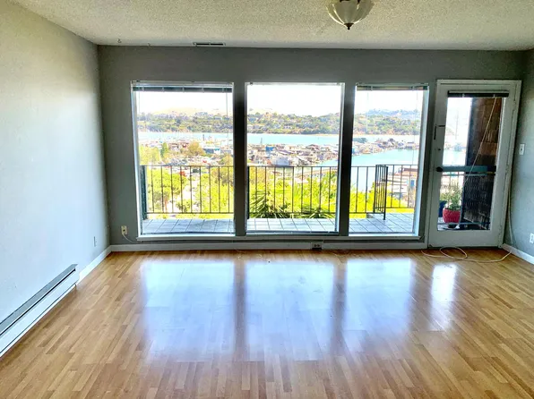 1 Ebbtide Ave APT 14, Sausalito, CA 94965