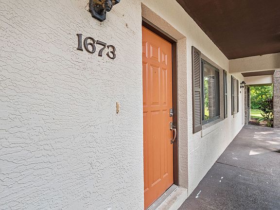 2nd image of 1673 Spring Garden Ct #1673