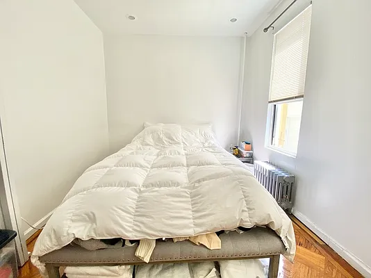 Rented by Keller Williams NYC | media 18