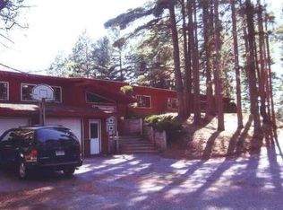 102 Timberlane, Marquette, MI 49855