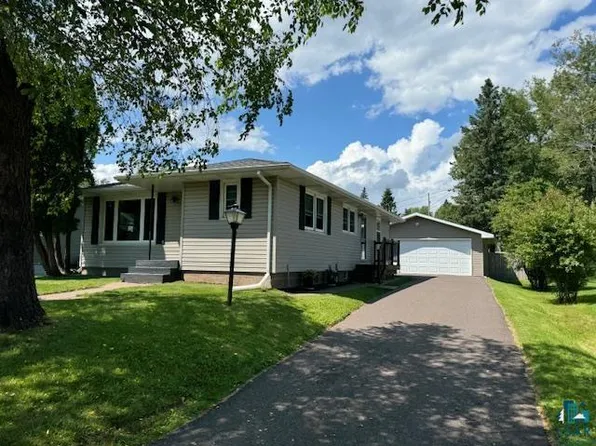 8427 Vinland St, Duluth, MN 55810