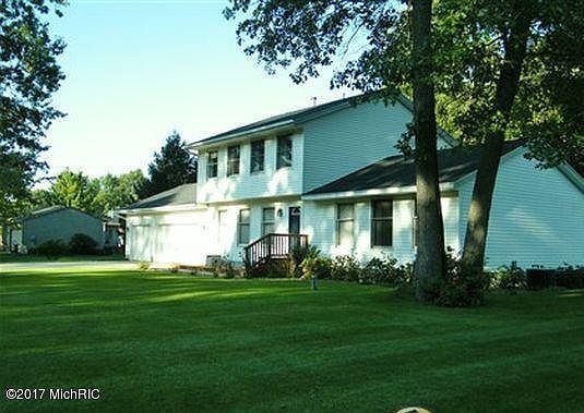 1st image of 2351 Riverwood Dr