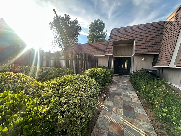 17022 Saint Andrews Dr — Photo 5