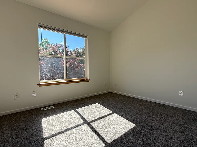 2nd bedroom upstairs