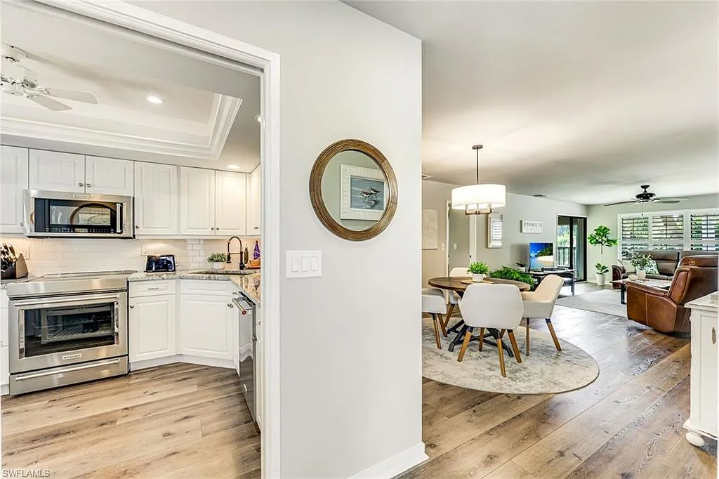2 bed, 2.0 bath, 1200 sqft, $8,000 — Photo 2
