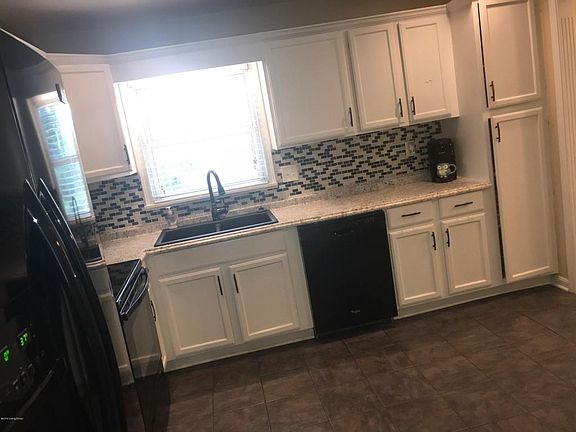 2nd image of 4613 Vinita Way