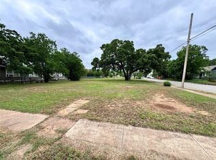 1316 Avenue C, Brownwood, TX 76801