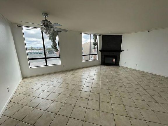 5th image of 7320 Hawthorn Ave APT 222