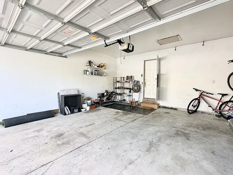 10111 Austrian Way — Photo 30