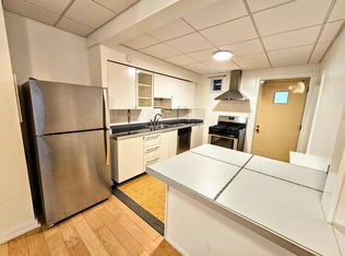 320 S Mathilda St APT 2, Pittsburgh, PA 15224