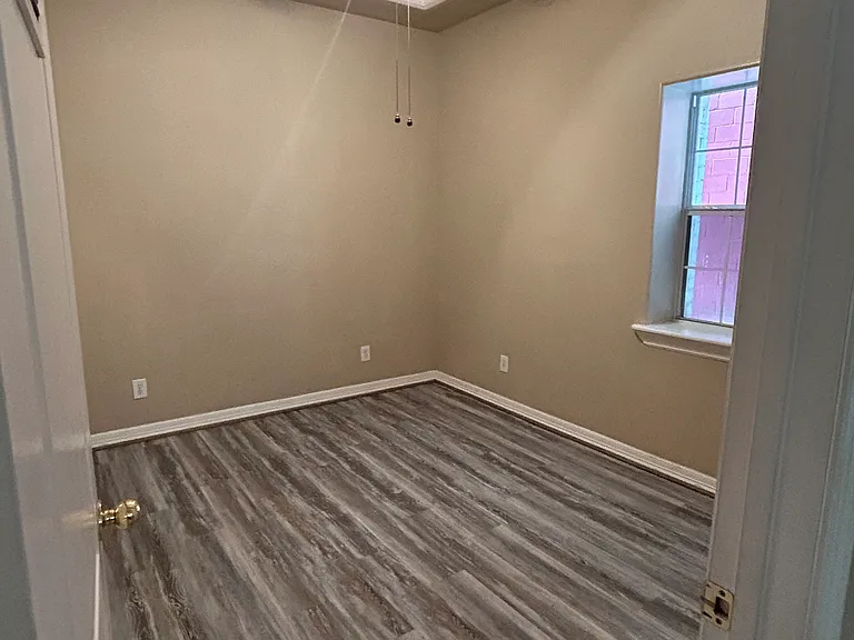1012 McGowen St #1-2-4 — Photo 22