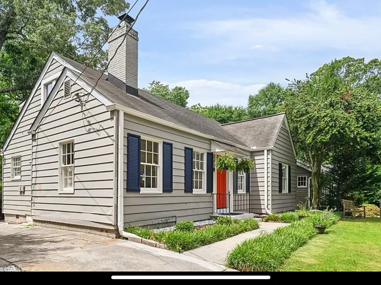 205 Lindbergh Dr NE — Photo 51