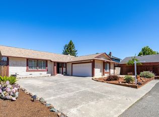 1029 Ely Blvd S, Petaluma, CA 94954