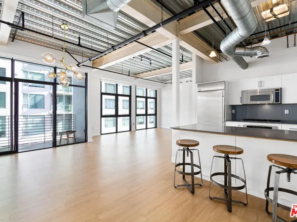 330 W 11th St APT 607, Los Angeles, CA 90015