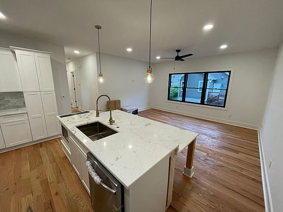 2nd image of 1258 1st Ave S