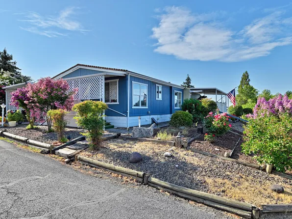 3955 S Stage Rd APT 61, Medford, OR 97501