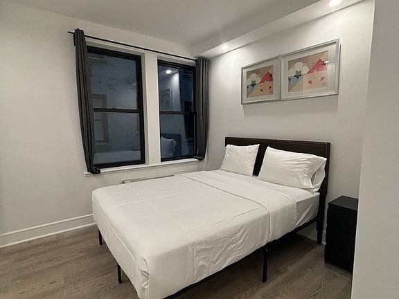5th image of 45 W 81st St #7I