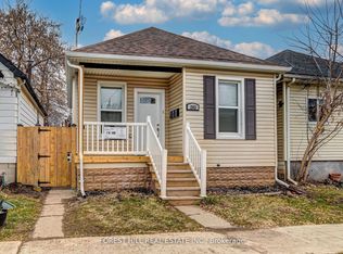 203 Weir St N #2, Hamilton, ON L8H5G2