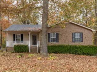 3476 Hunters Rdg, Woodlawn, TN 37191