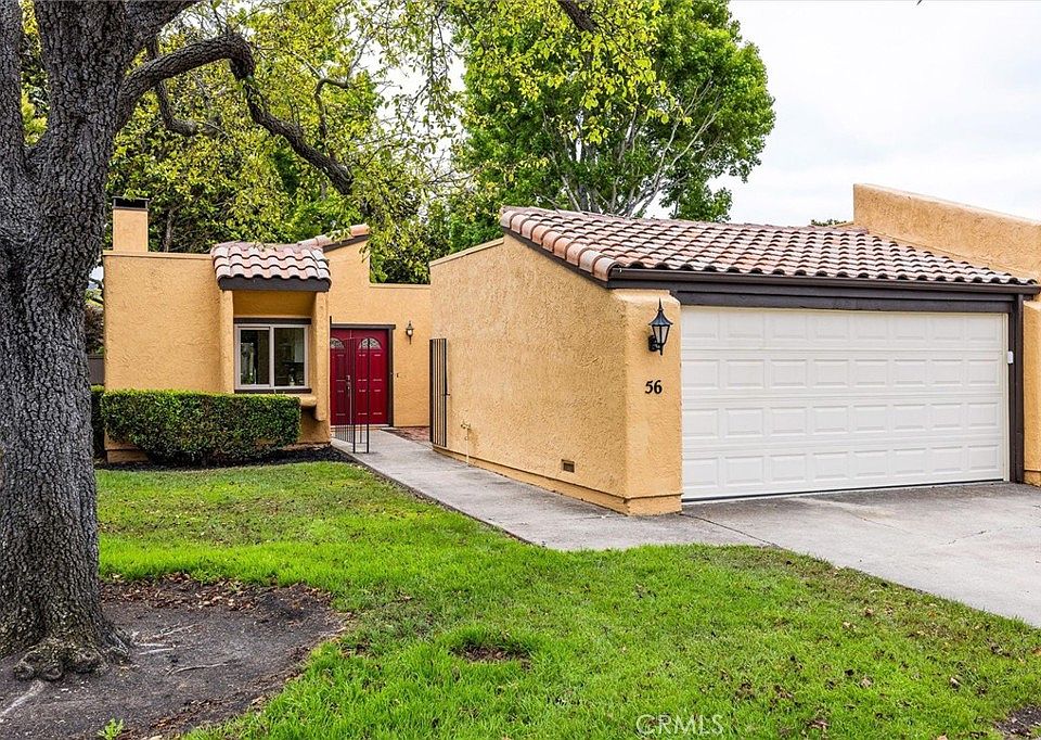 1st image of 56 Los Verdes Dr