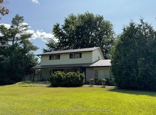 7230 Country Ln, Whitby, ON L1M 1N2