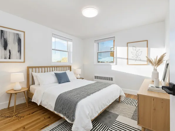 525 Ocean Parkway image 14 of 19