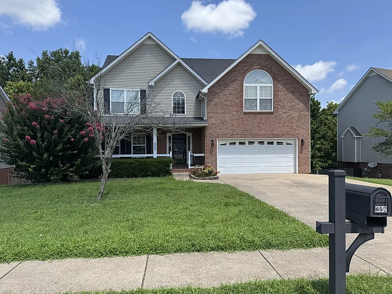 652 Winding Bluff Way — Photo 20