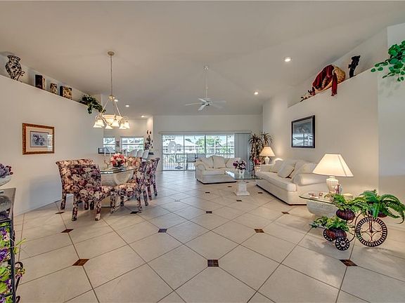 5th image of 16279 Boyce Dr