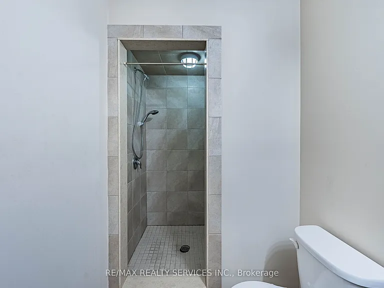 43 Sonoma Valley Cres — Photo 31