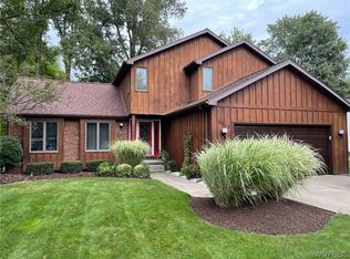 3213 Rachelle Dr, North Tonawanda, NY 14120