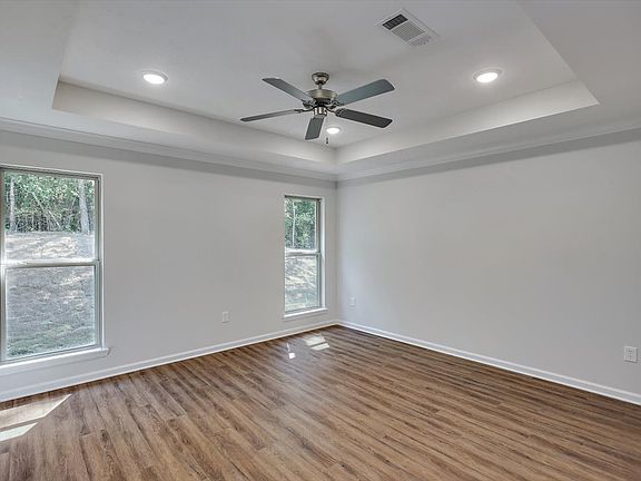 4th image of 2043 Pebble Creek Dr