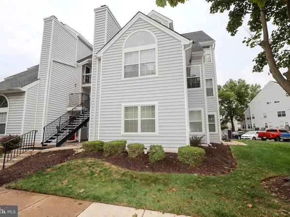 14047 Vista Dr APT 160, Laurel, MD 20707