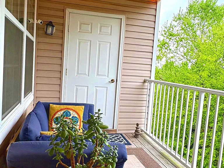 138 Timberlake Dr — Photo 7
