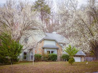 166 Glassboro Dr, Oak Ridge, TN 37830