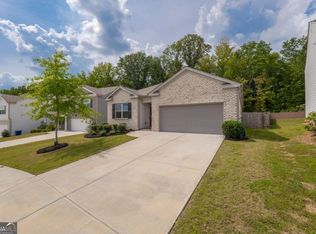 3785 Makeover Ct, Atlanta, GA 30349